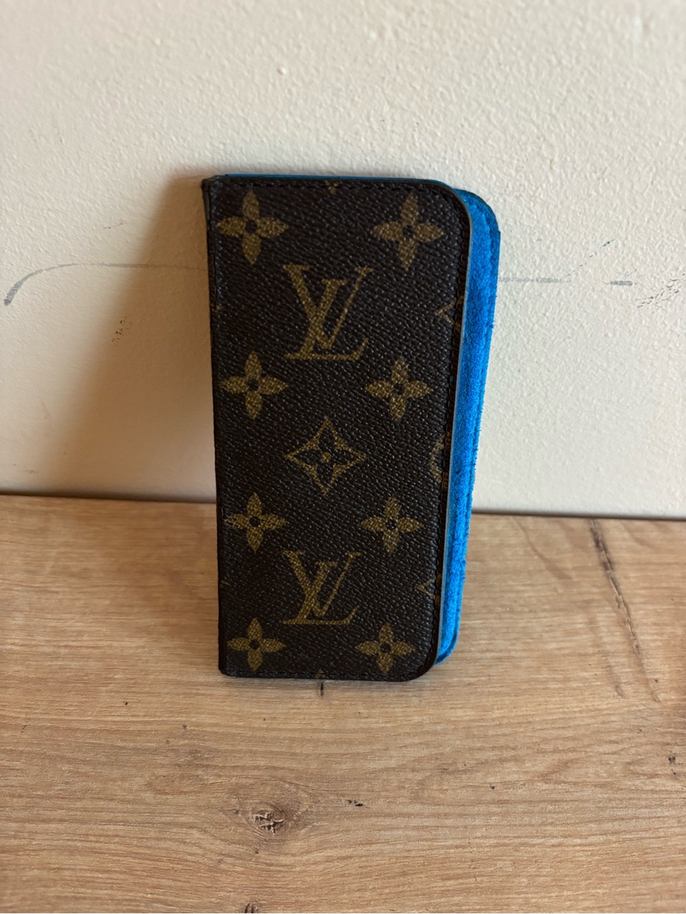 Authentic Louis Vuitton card case phone cover